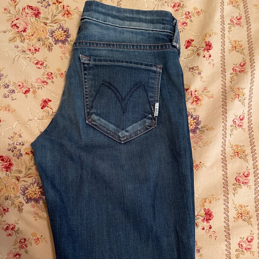 Mother “The Looker” Mid-rise Jeans